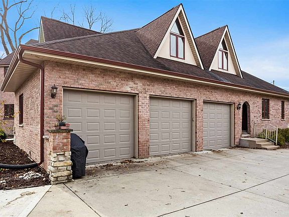 2nd image of 2560 Knox Dr