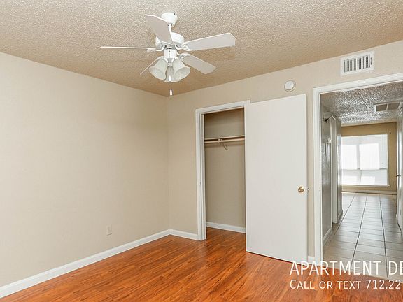 5th image of 10915 Gulf Fwy #3103