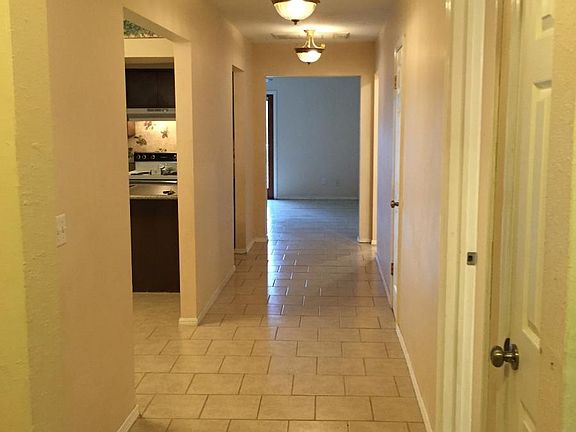 Hall way ceramic tiled