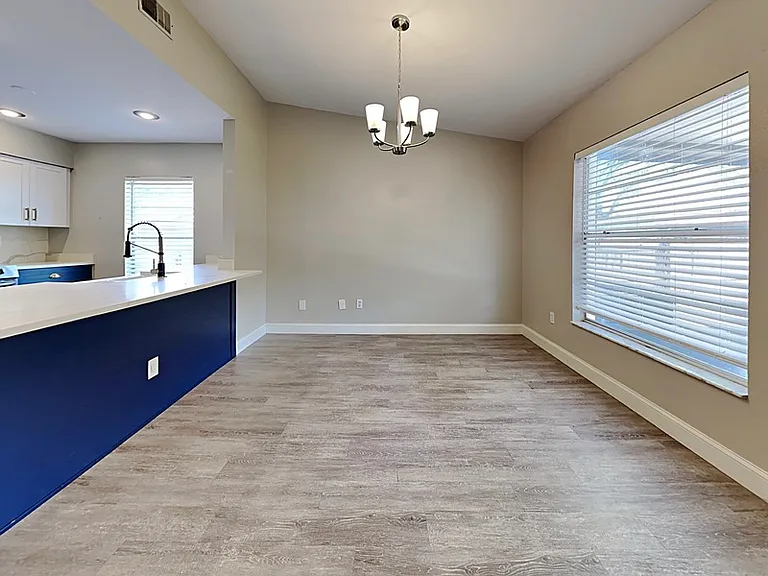 2709 Manor Hill Dr — Photo 6