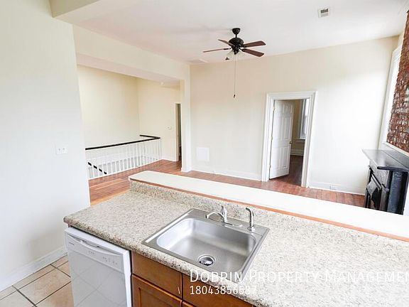 5th image of 301 S Pine St #A