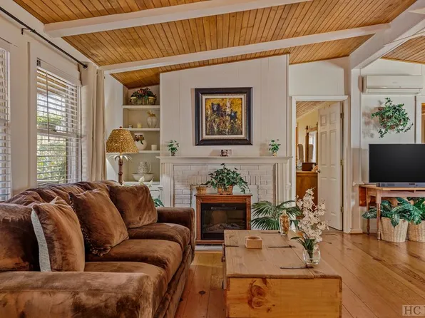 139 Dominion Road, Cashiers, NC 28717