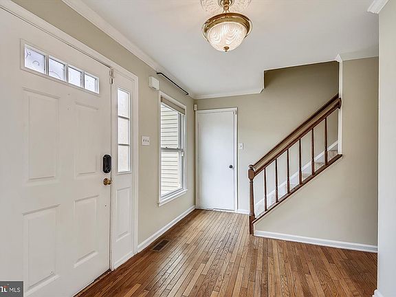 4th image of 7203 Dogue Forest Ct