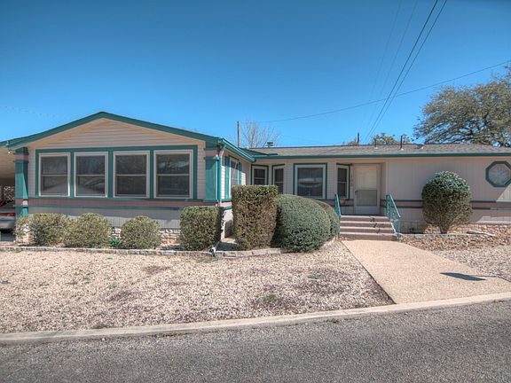 3rd image of 105 Rio Valle Dr