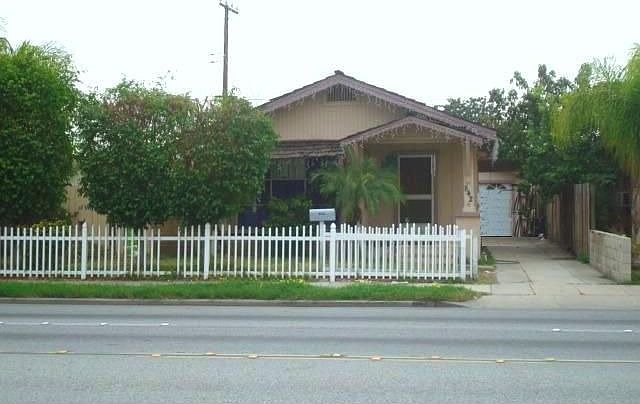 1st image of 842 N Harbor Blvd