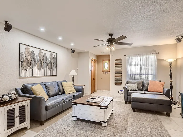 1425 E Desert Cove Ave #44 — Photo 6