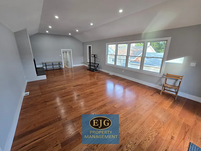 116 Old Homestead Hwy #1 — Photo 32