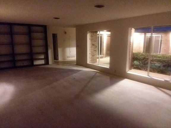 5th image of 1401 Ventura Ave