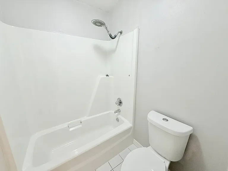 5136 Hamilton Ln — Photo 10