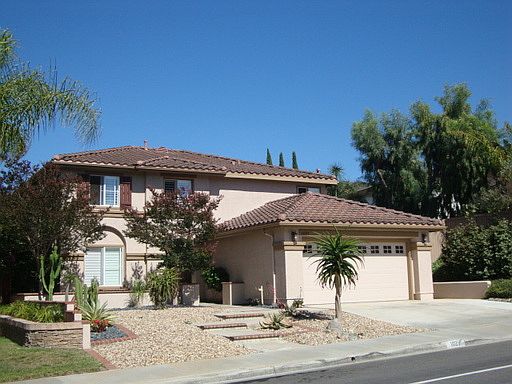 2nd image of 1029 Via Vera Cruz