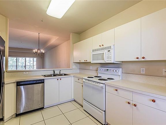 2nd image of 7823 Regal Heron Cir #9-303
