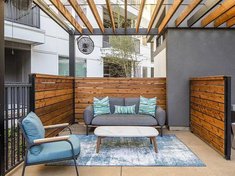 880 LYN — Photo 48