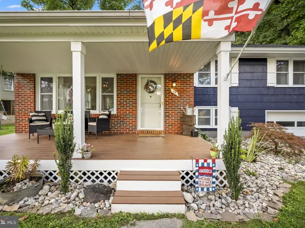 13 Waugh Ave, Glyndon, MD 21136