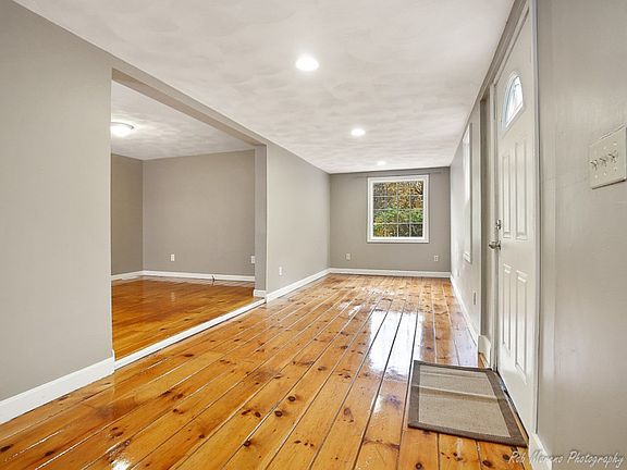 4th image of 41 Kernwood Ave