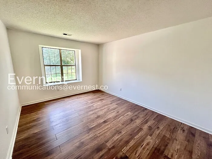 3061 Herscu Way — Photo 15