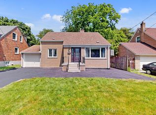 85 Lawrence Ave #BASEMENT, Richmond Hill, ON L4C 1Z2