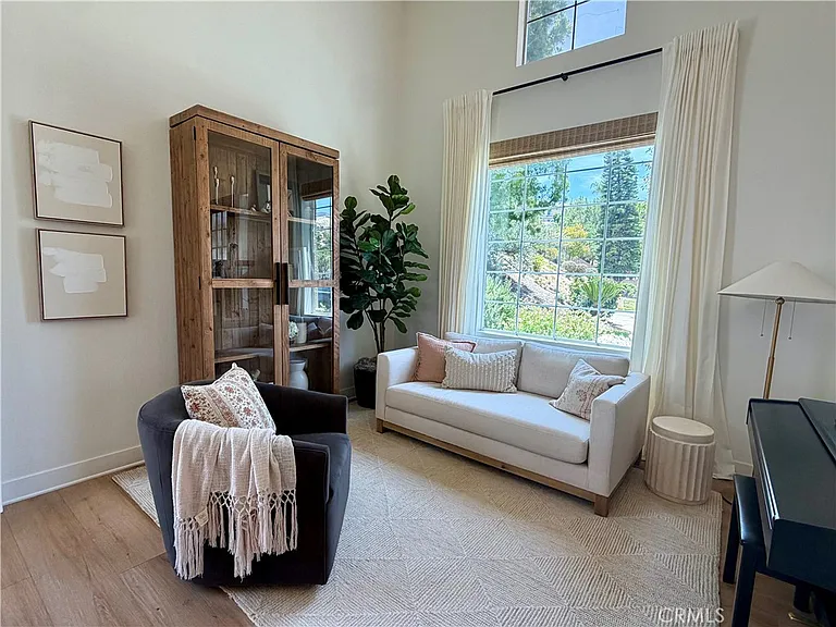 8992 Trumpets Ct — Photo 9