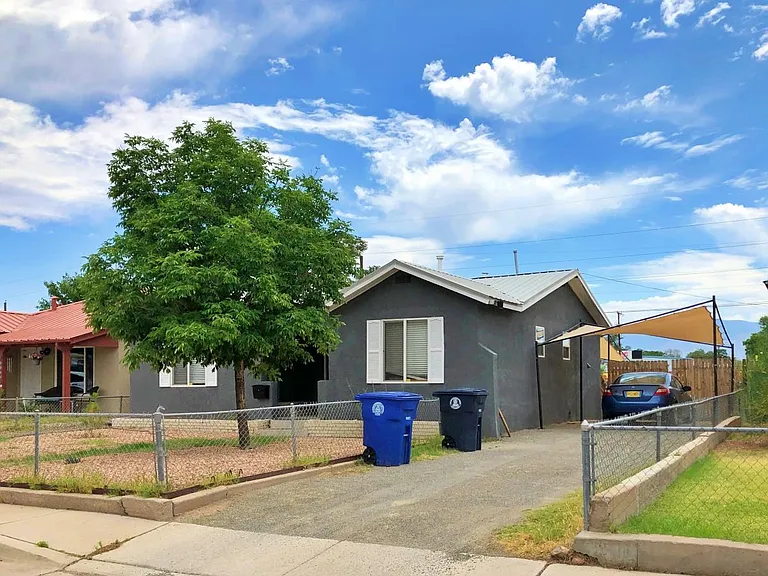 4516 Jupiter St NW — Photo 1