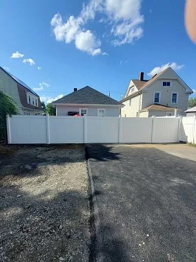 269 Ohio Ave — Photo 9