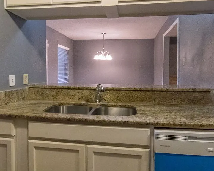 317 Valley Park Dr — Photo 12