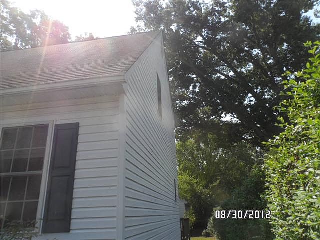2nd image of 1303 New York Ave