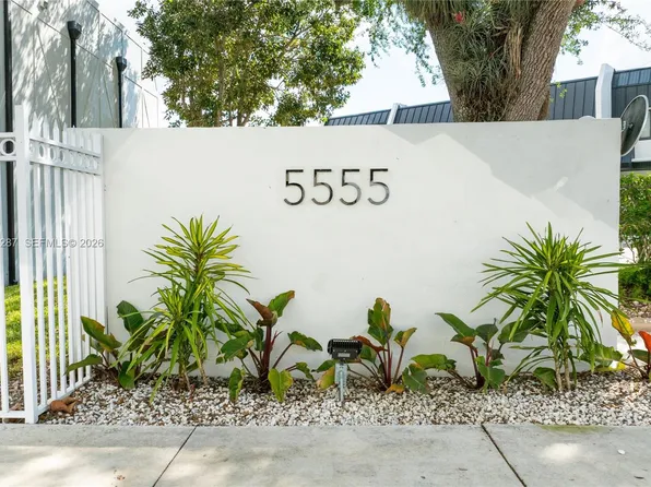 5555 Ludlam Rd #46, South Miami, FL 33155