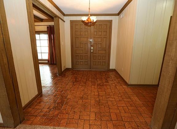 4th image of 310 E Ambler Ave