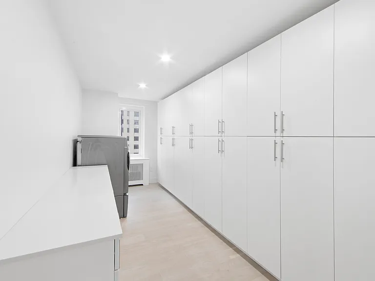 920 Park Ave #12B — Photo 17