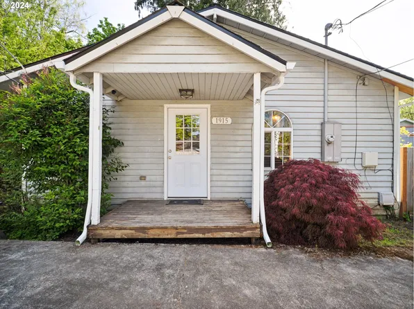 1915 16th Ave, Forest Grove, OR 97116