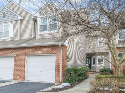 38 Kent Dr #C0151, Roseland, NJ, 07068