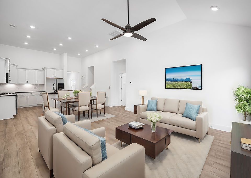 1st image of 237 Woodhouse Way #1