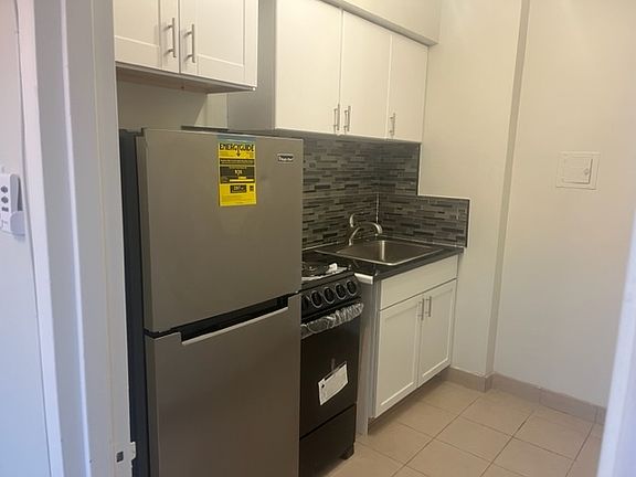 5th image of 7355 S South Shore Dr APT 403