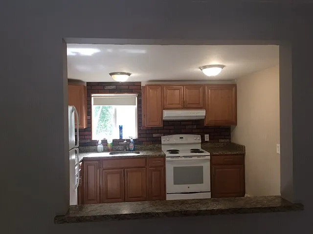 125 Royal Dane Ln #15 — Photo 6