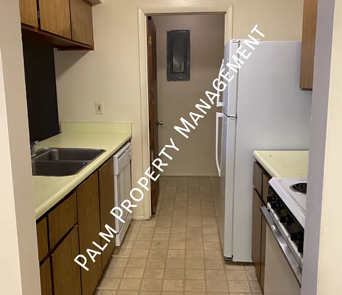 11010 Middleground Rd #H — Photo 2