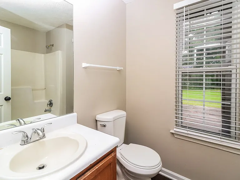 2991 Heather Lake Dr — Photo 16
