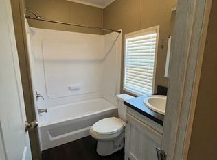 693 E Mills Dr, Towanda, KS 67144