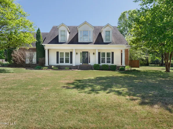 156 Oak Grove Dr, Byhalia, MS 38611