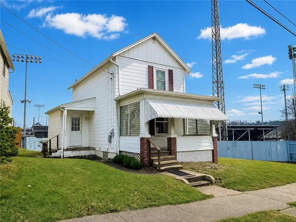 312 Jackson Ave, Vandergrift, PA 15690