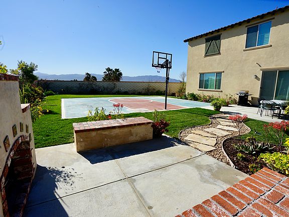 3rd image of 7698 Casa De Maria Ct