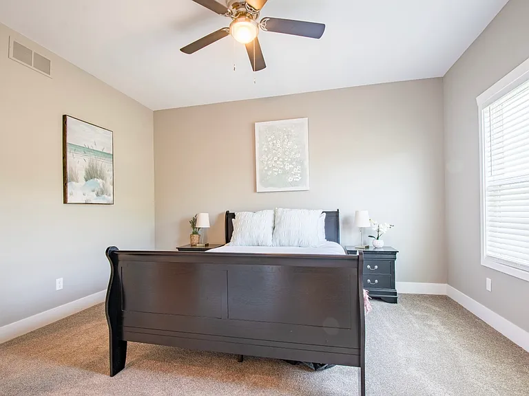 67 Percy Dr #1 — Photo 20