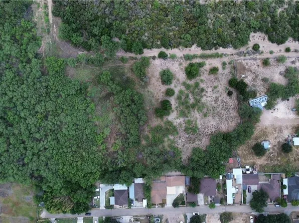 174 Rincon St, Rio Grande City, TX 78582