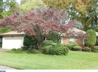 9 Old Salem Rd, Cherry Hill, NJ 08034