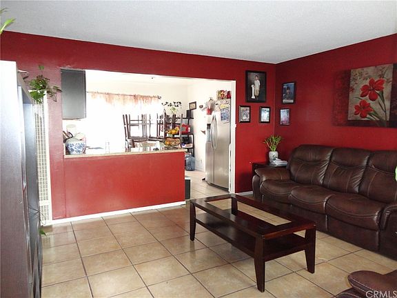 3rd image of 1115 W 166th St