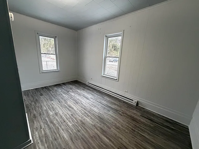 618 Porter St — Photo 9