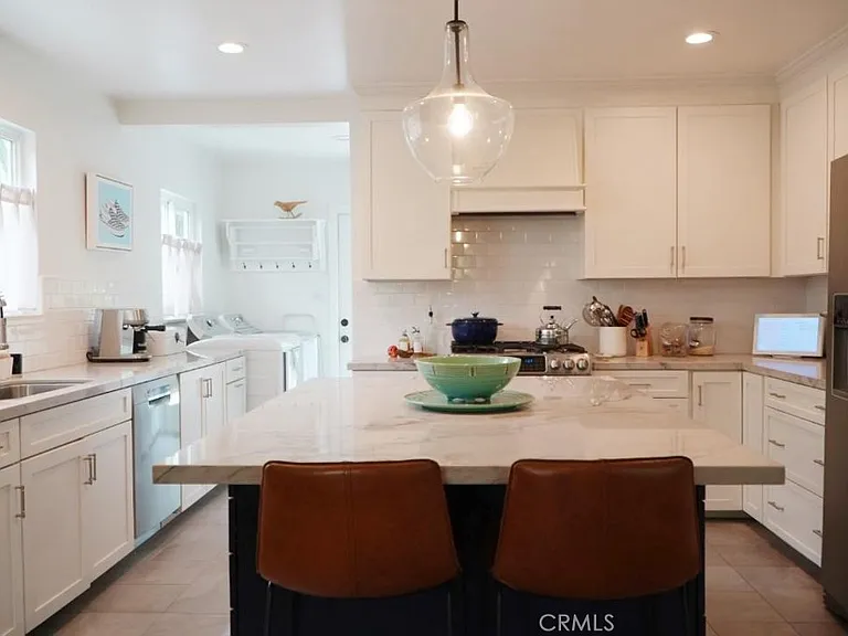 13346 Valleyheart Dr N — Photo 8