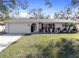 11408 Country Oaks Dr, Tampa, FL 33618