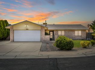 6910 Minehead Ct NW, Albuquerque, NM 87120