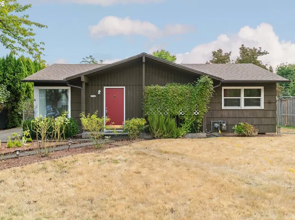 2546 SE 176th Pl, Portland, OR 97236