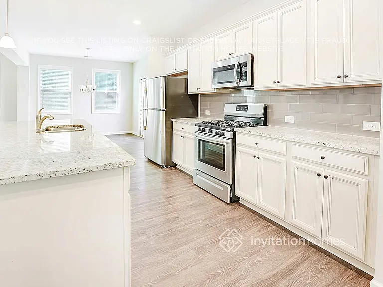 490 Lanier Ct — Photo 7