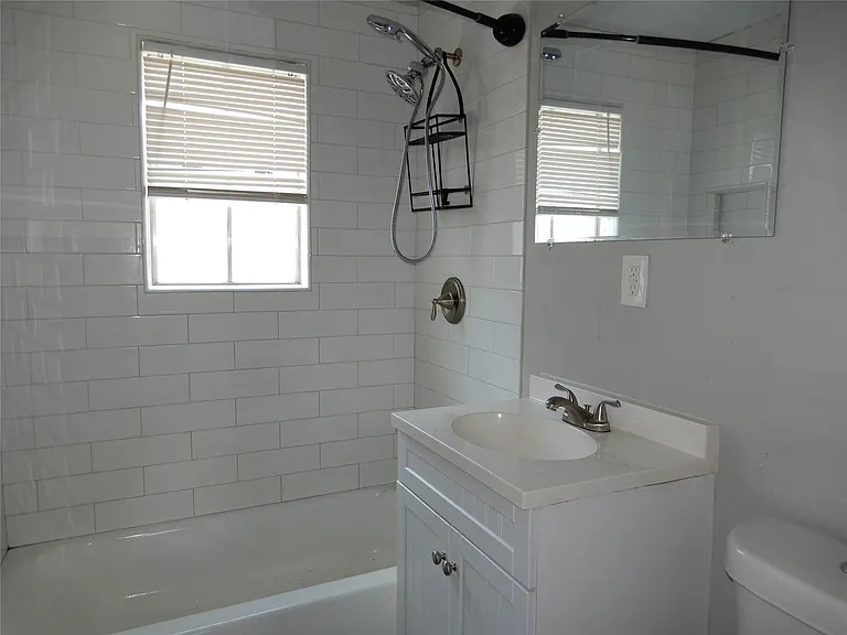 3804 Lelia St #A — Photo 9